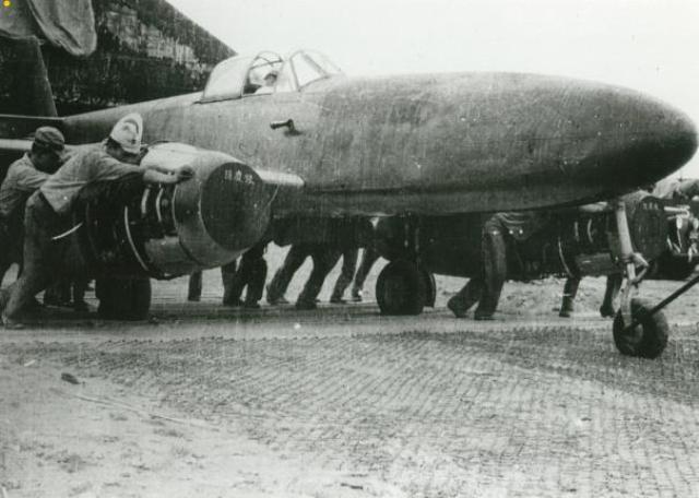 試作海軍特殊攻撃機橘花とネ20ジェットエンジンについて